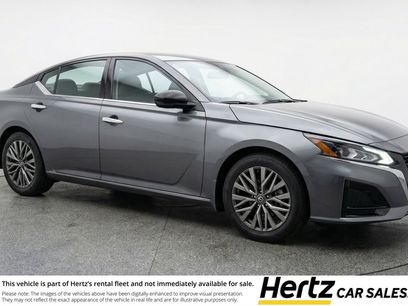 Used 2025 Nissan Altima 2.5 SV