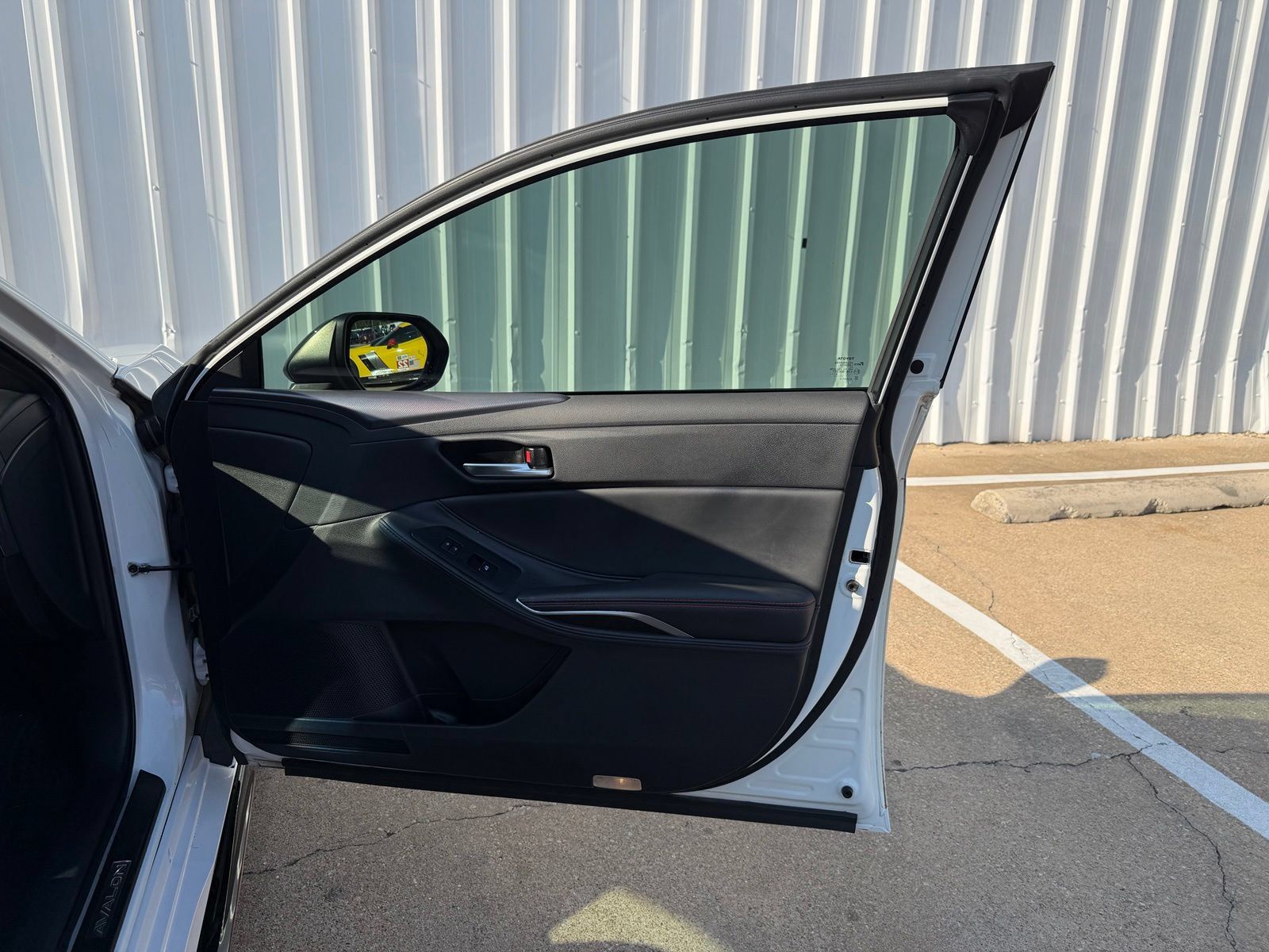 Used 2021 Toyota Avalon TRD FWD image 25