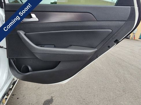 Used 2016 Hyundai Sonata Sport w/ Option Group 02 FWD image 21