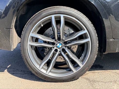 Used 2016 BMW X6 M Base image 30