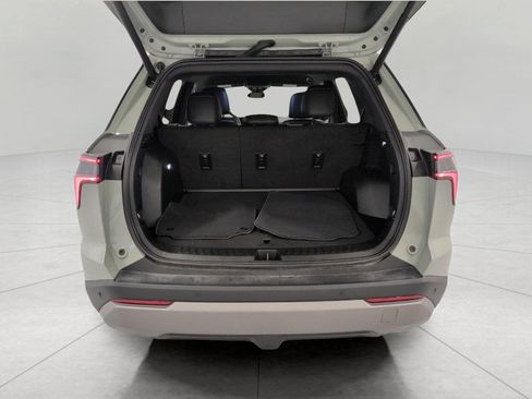 Used 2025 Chevrolet Equinox LT w/ Convenience Package II AWD/4WD image 15