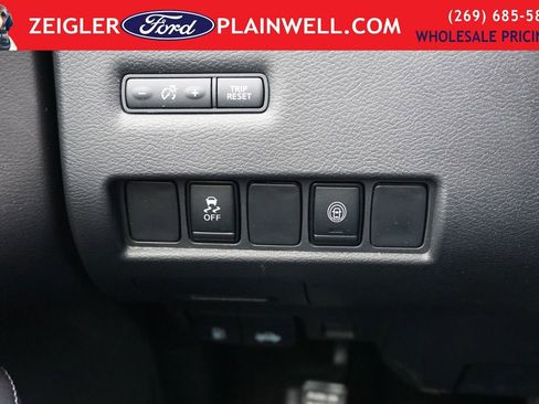 Used 2022 Nissan Murano S image 26