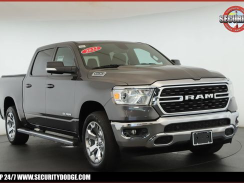 Used 2022 RAM 1500 Big Horn AWD/4WD image 1