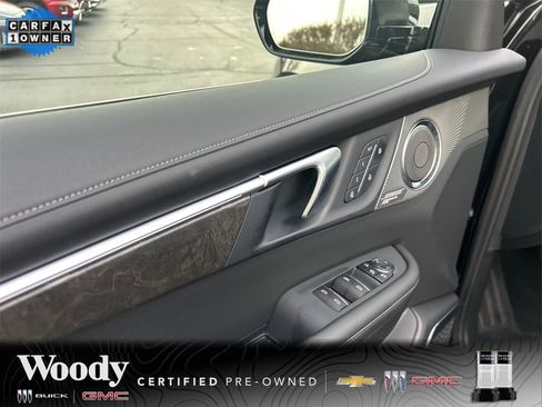 Certified 2025 Buick Enclave Avenir w/ Trailering Package, 5000 lbs. image 14