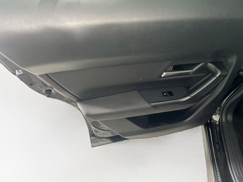 Used 2025 MAZDA CX-50 AWD 2.5 S w/ Premium Package image 26