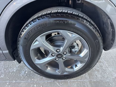 Certified 2024 Ford Escape ST-Line w/ Tech Pack #1 image 19