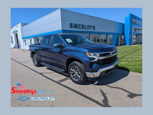 Used 2023 Chevrolet Silverado 1500 LT w/ Convenience Package II AWD/4WD image 1