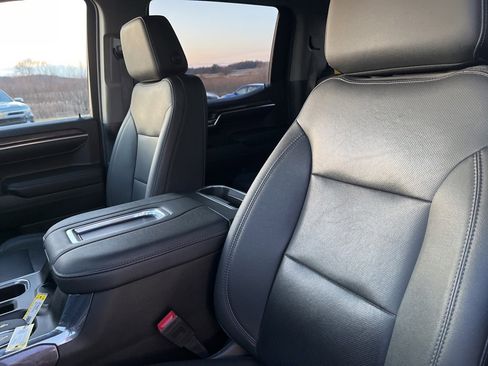 Certified 2022 Chevrolet Silverado 1500 LTZ w/ LTZ Convenience Package II image 10