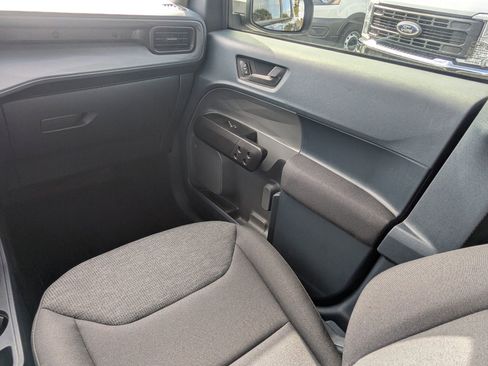 New 2025 Ford Maverick XL w/ Equipment Group 101A image 18