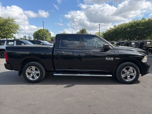 Used 2013 RAM 1500 Express RWD image 2