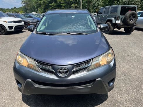 Used 2013 Toyota RAV4 LE FWD image 3