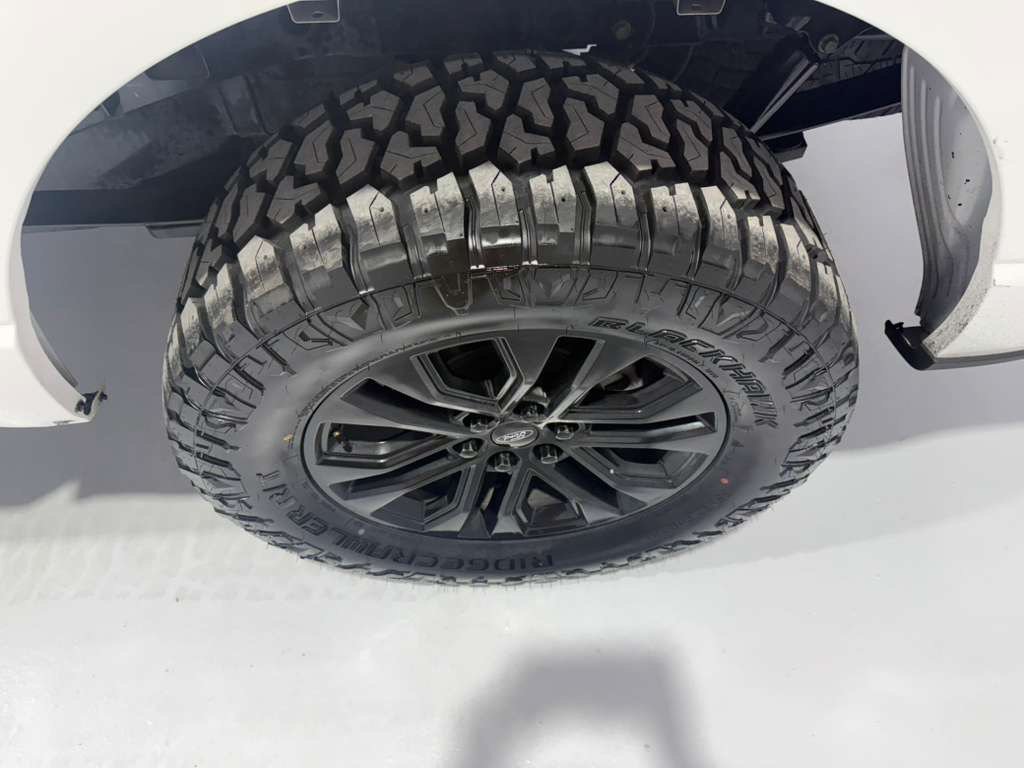 Used 2023 Ford F150 Lariat w/ Equipment Group 502A High AWD/4WD image 10