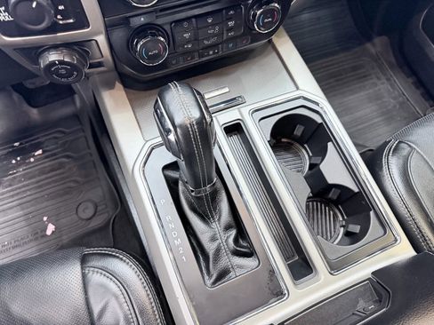 Used 2017 Ford F150 Lariat image 23