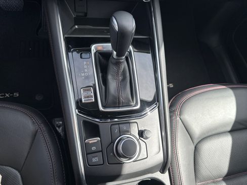 Used 2025 MAZDA CX-5 Carbon Edition image 15