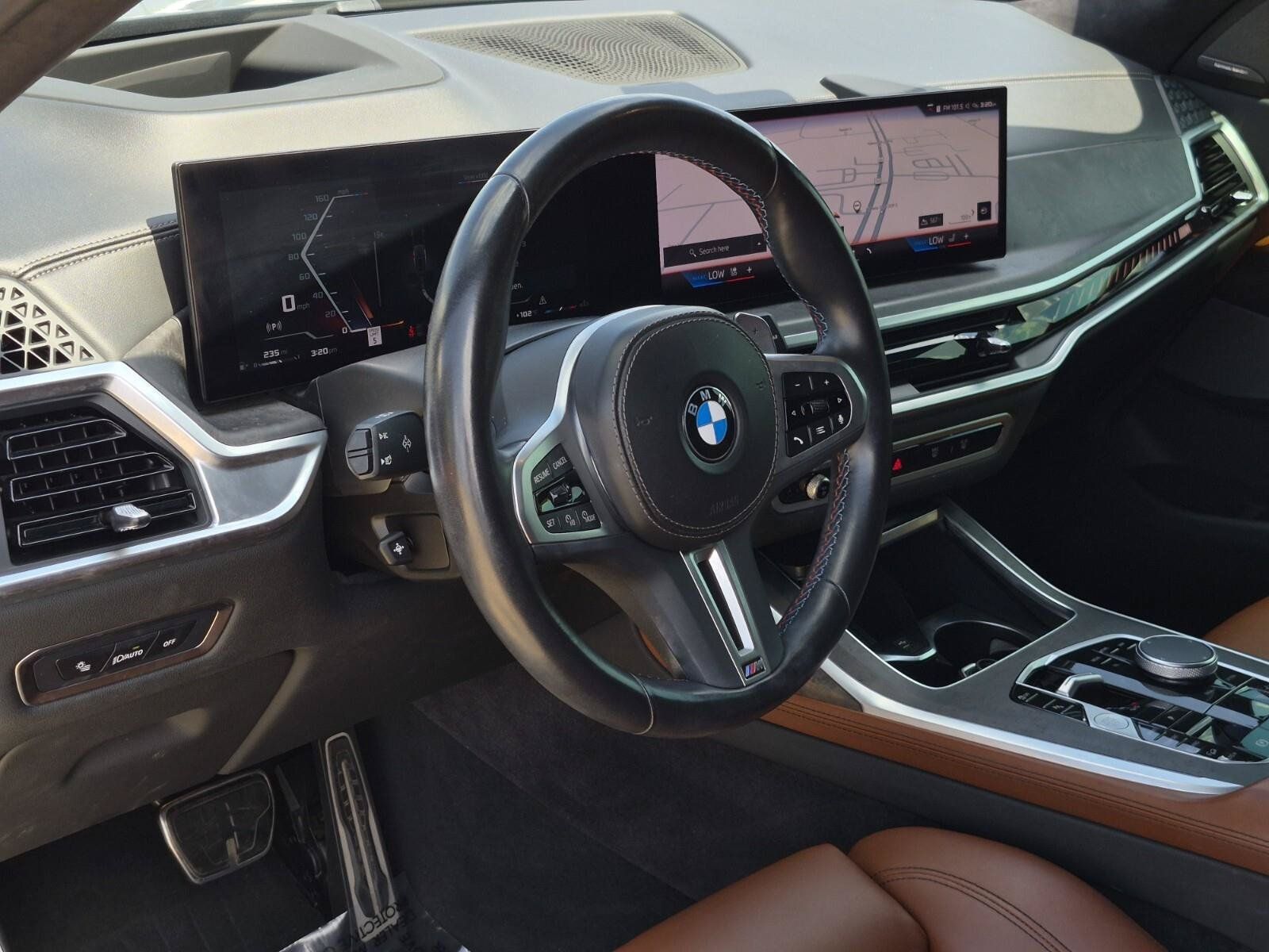Used 2024 BMW X7 M60i w/ M Sport Professional Package AWD/4WD image 13