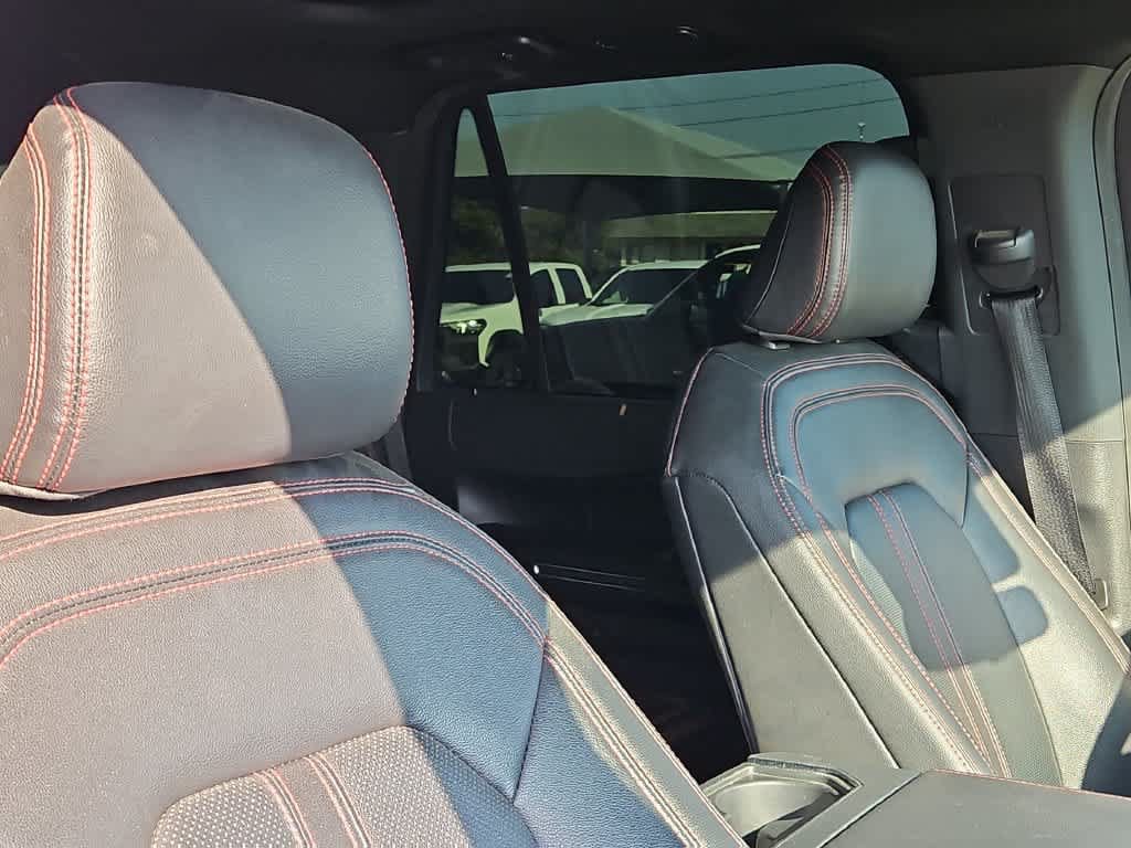 Used 2023 Ford Expedition Limited RWD image 17