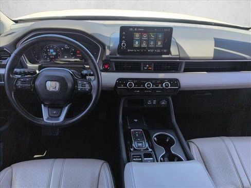 Used 2023 Honda Pilot Elite image 26