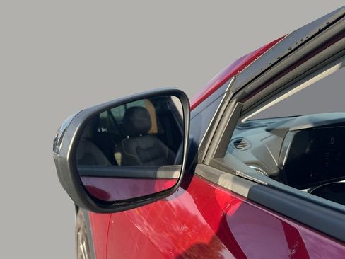 Used 2024 Chevrolet Trax ACTIV w/ Driver Confidence Package image 27