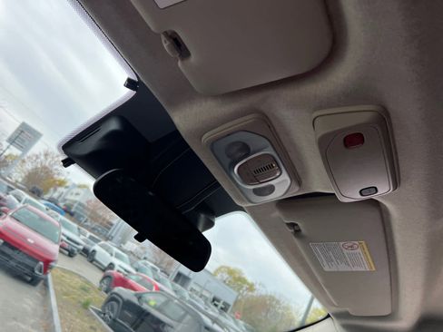 Used 2025 RAM ProMaster 2500 w/ U-Haul Equipment Group FWD image 26