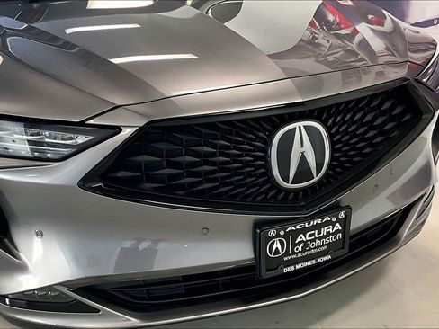 Used 2023 Acura MDX A-Spec image 31