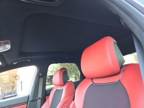 Used 2025 Genesis GV70 2.5T w/ Sport Prestige Package image 16