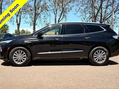 Used 2024 Buick Enclave Premium image 1