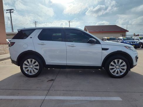 Used 2019 Land Rover Discovery Sport HSE image 3