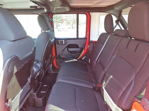 Used 2025 Jeep Wrangler Unlimited Rubicon 4xe w/ Safety Group image 18