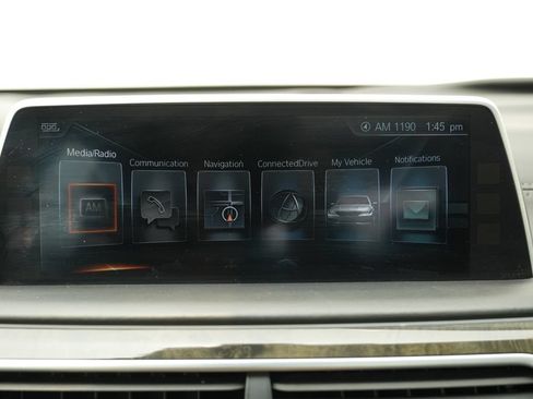 Used 2016 BMW 750i xDrive AWD/4WD image 64