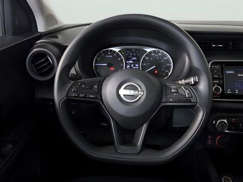 Used 2024 Nissan Kicks S FWD image 13