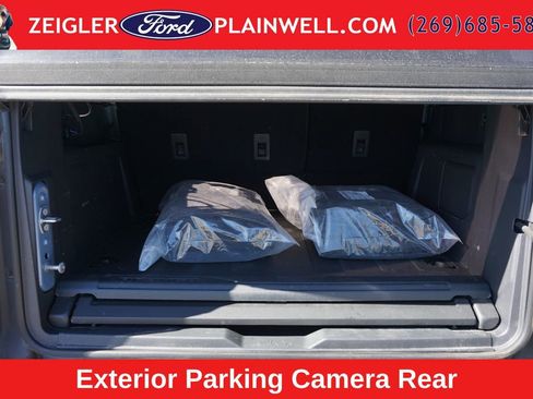 Used 2024 Ford Bronco Outer Banks AWD/4WD image 10