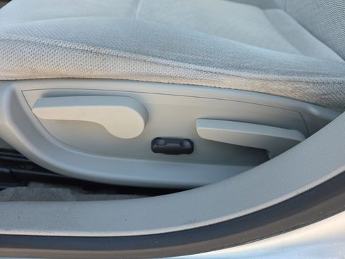 Used 2009 Chevrolet Impala LS image 16