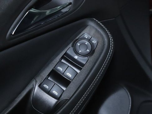 Used 2023 Buick Encore GX Preferred FWD image 16
