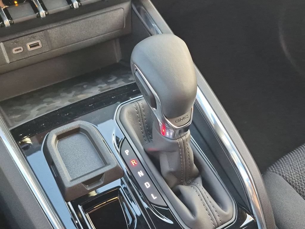 New 2026 GMC Canyon Elevation RWD image 15