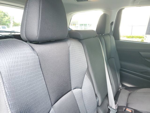 Used 2024 Subaru Ascent Premium AWD/4WD image 24