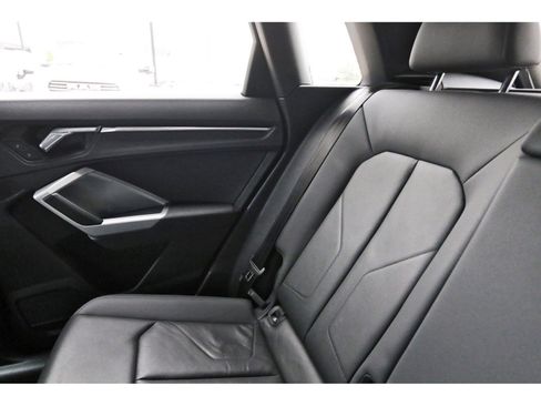Used 2020 Audi Q3 2.0T Premium AWD/4WD image 13