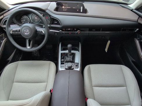 Used 2025 MAZDA CX-30 AWD 2.5 S w/ Premium Package image 11