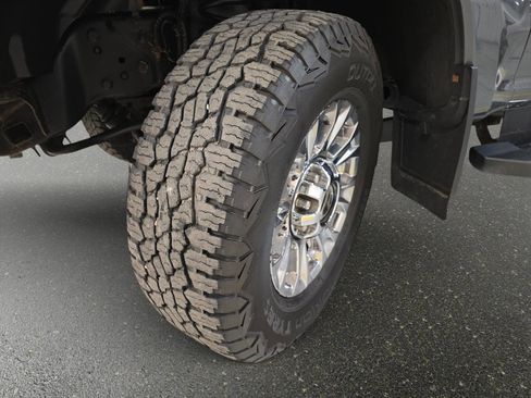 Used 2018 Ford F250 XLT w/ XLT Premium Package AWD/4WD image 26