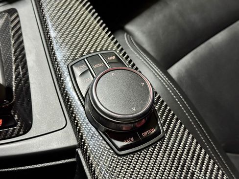 Used 2018 BMW M4 Coupe w/ Competition Package image 16