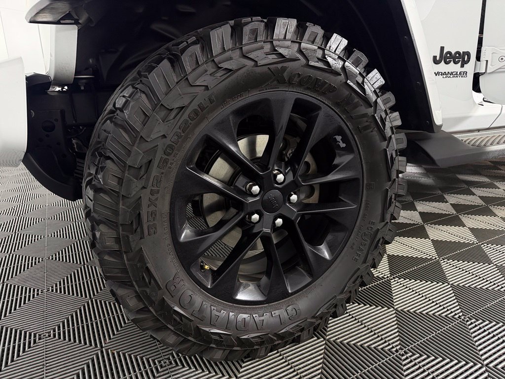 Used 2020 Jeep Wrangler Unlimited Sahara AWD/4WD image 13