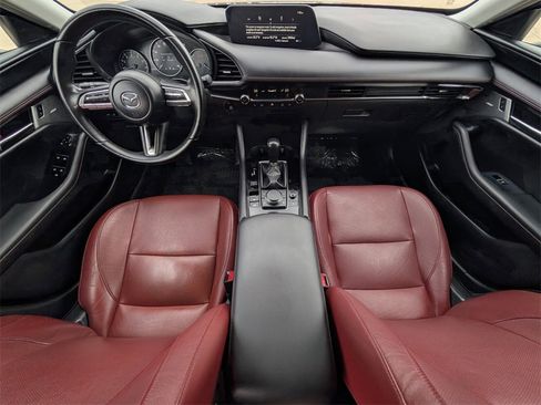Used 2022 MAZDA MAZDA3 s image 29