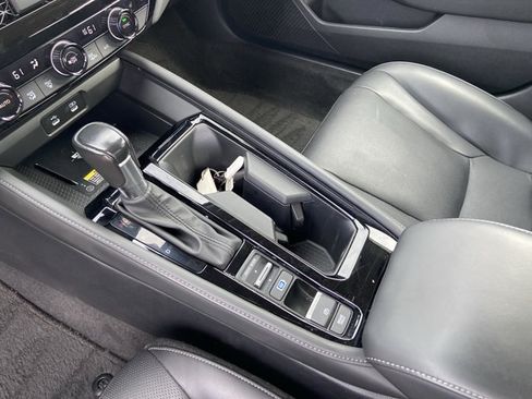 Used 2023 Honda Accord Touring image 39