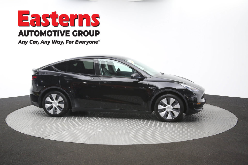 Used 2021 Tesla Model Y Long Range AWD/4WD image 43