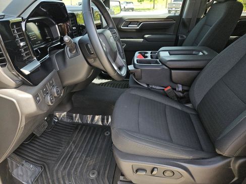 Used 2026 Chevrolet Silverado 1500 RST AWD/4WD image 23