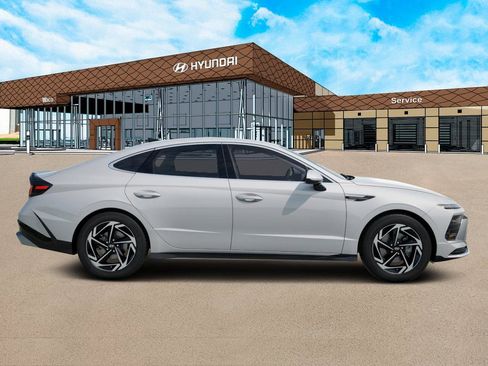 New 2026 Hyundai Sonata SEL image 6