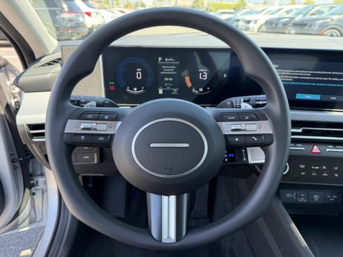 Used 2026 Hyundai Sonata Blue FWD image 17