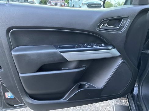 Used 2017 Chevrolet Colorado LT w/ LT Convenience Package AWD/4WD image 20