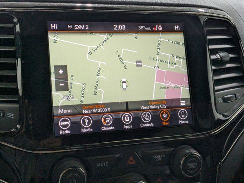 Used 2019 Jeep Grand Cherokee High Altitude image 26