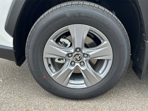 New 2025 Toyota RAV4 LE image 12