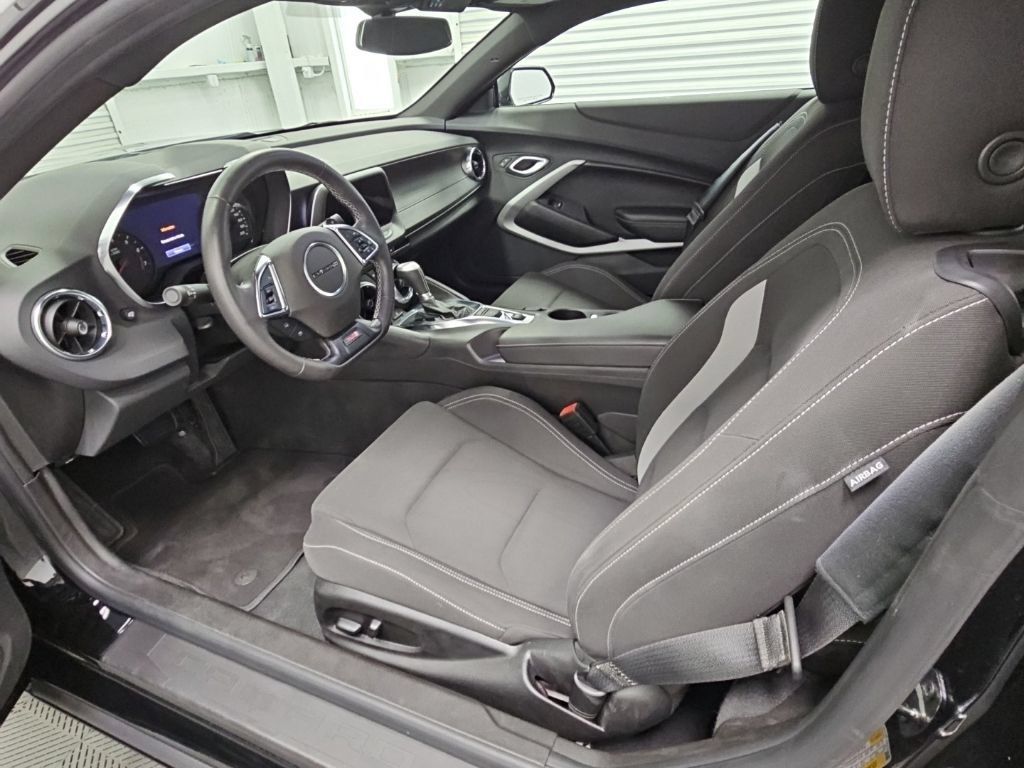 Certified 2023 Chevrolet Camaro SS RWD image 11